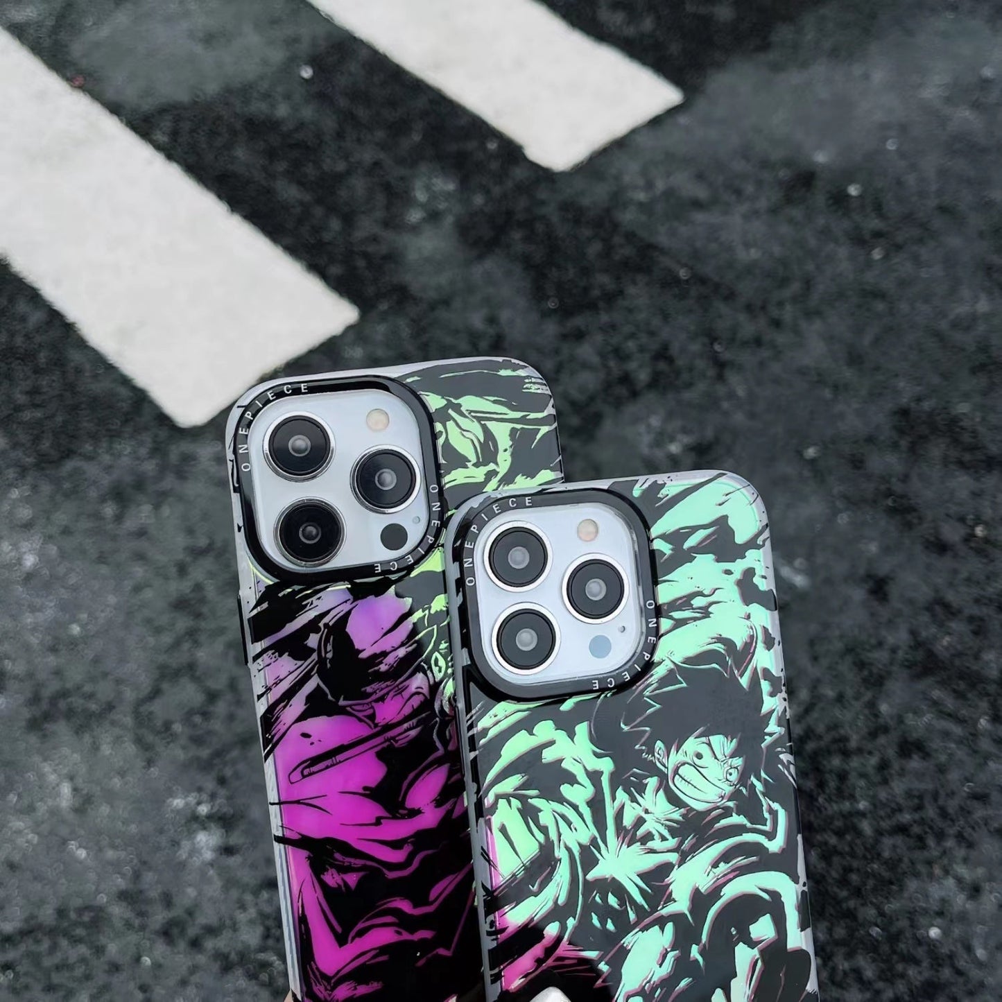 Luffy / Zoro iPhone Exquisite Trend Silicone Anti-Collision Phone Case