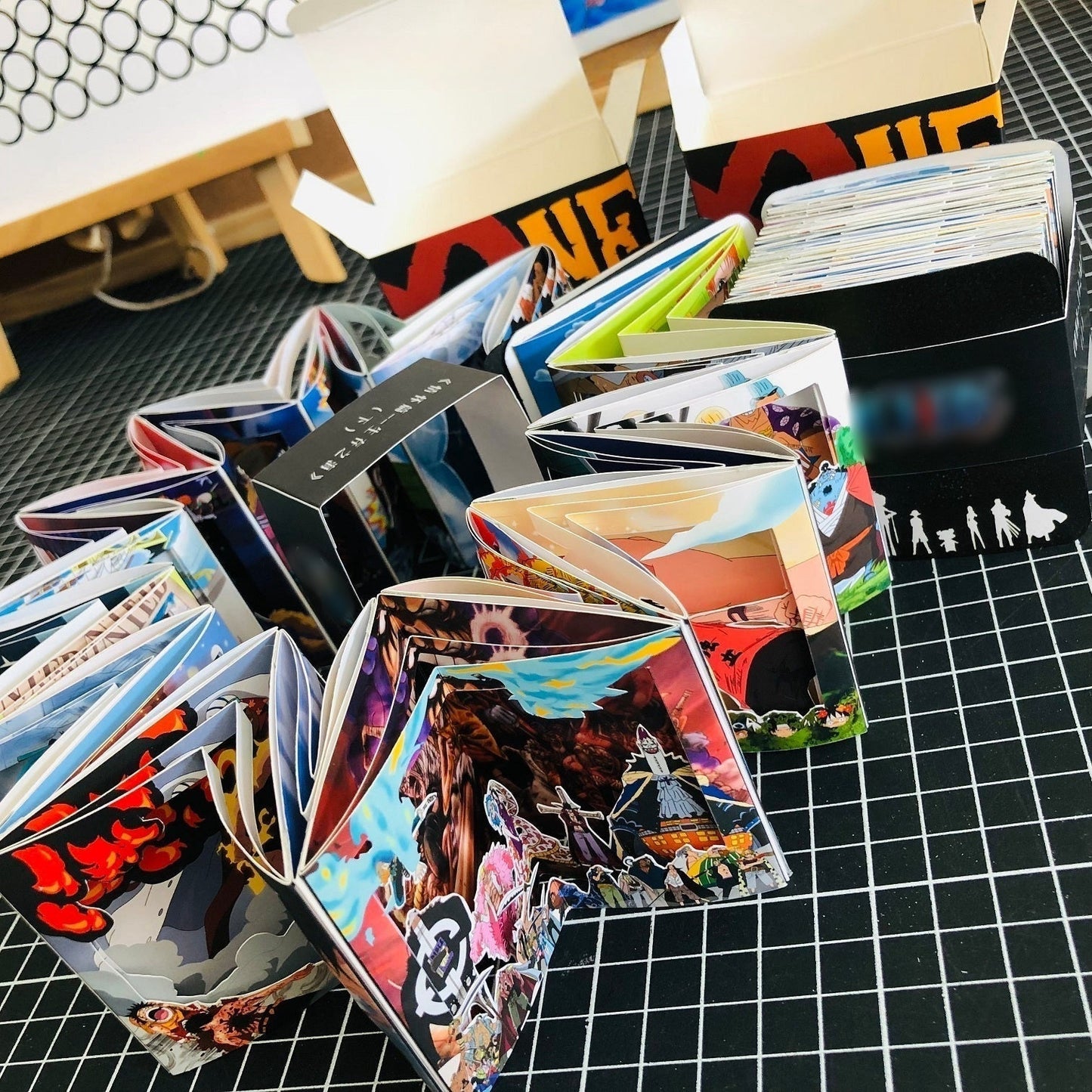 One Piece 3D Comic Books Luffy / Zoro / Chopper Three-Dimensional Story Books